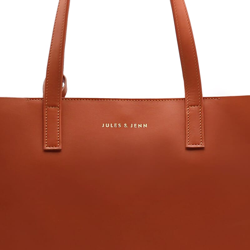 close-up leather tote bag brick jules &amp; jenn