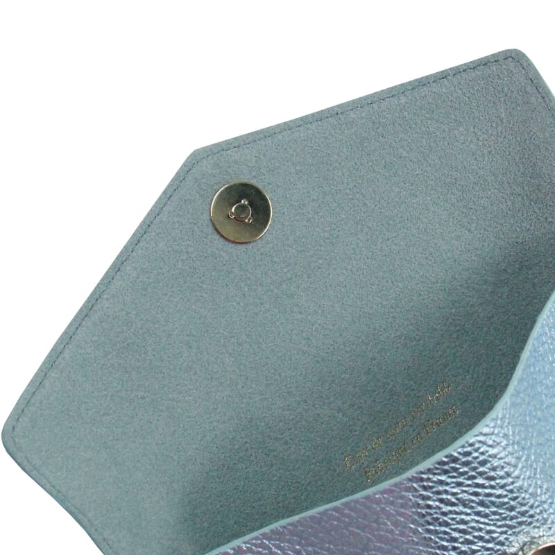 vue interieure pochette enveloppe cuir graine metallise upcycle bleu clair jules & jenn